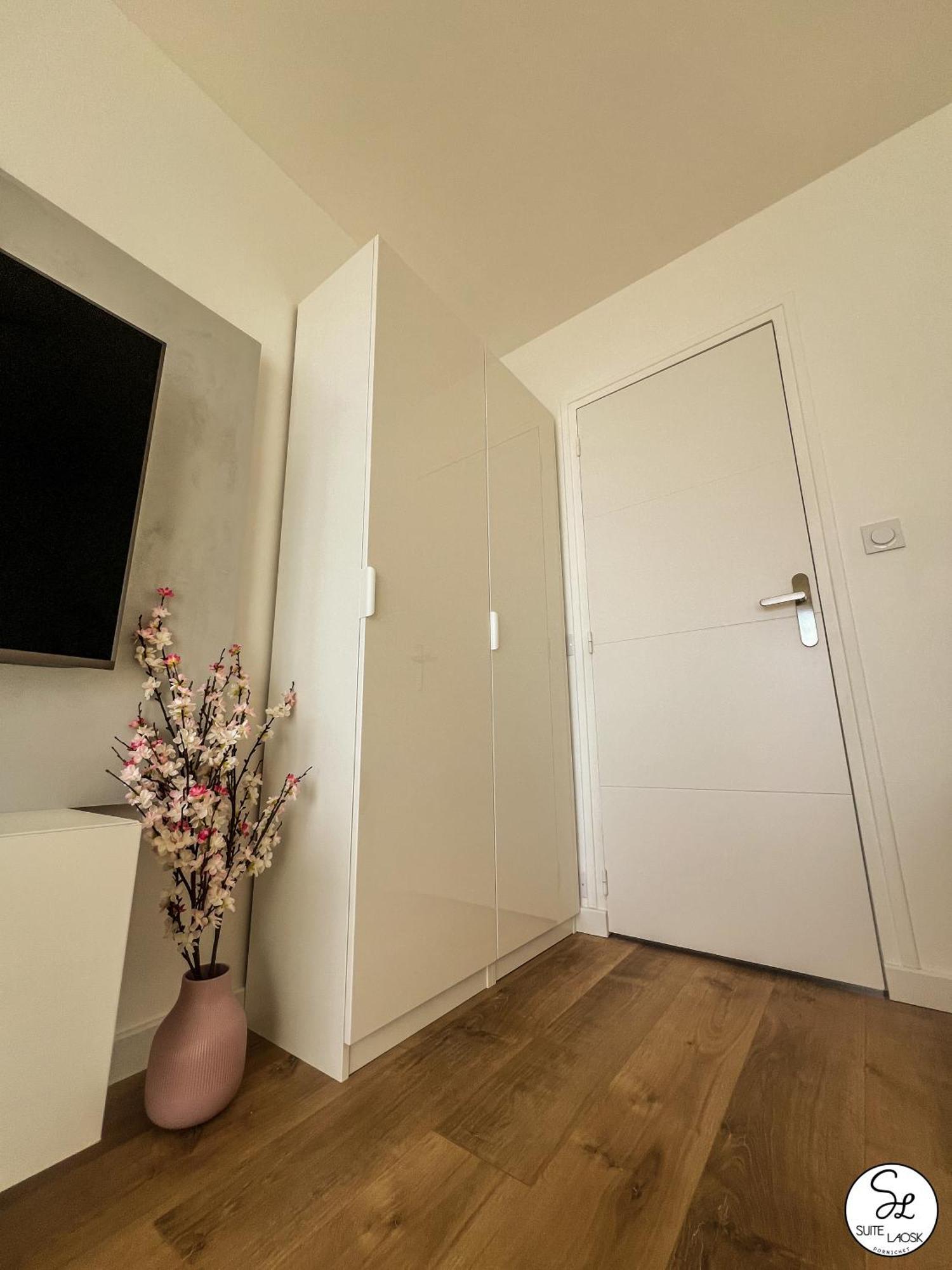 Laosk Apartment